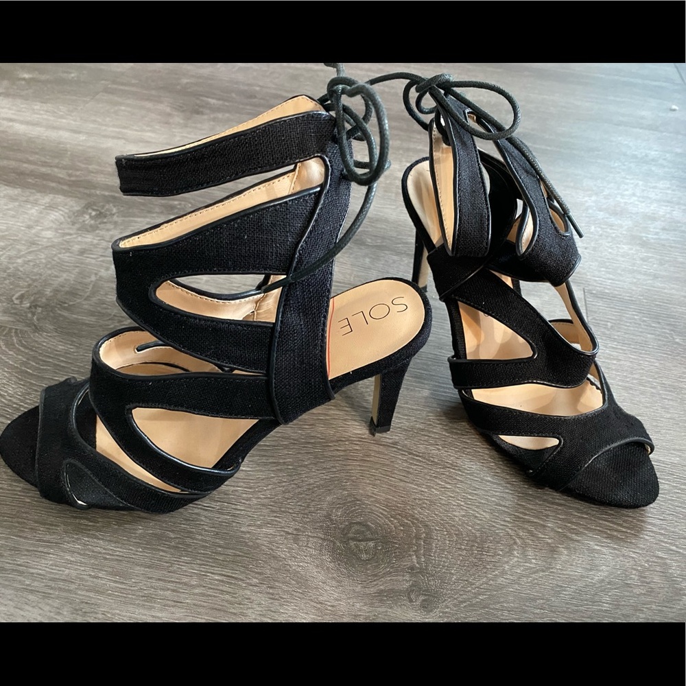 Sole Society Stella Black canvas tie ankle Heels